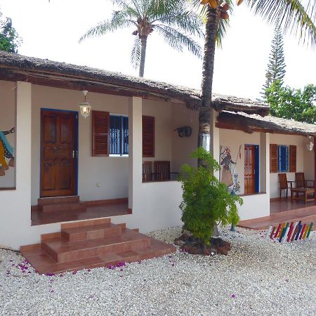Hotel Kasa Afrikana Bubaque ภายนอก รูปภาพ