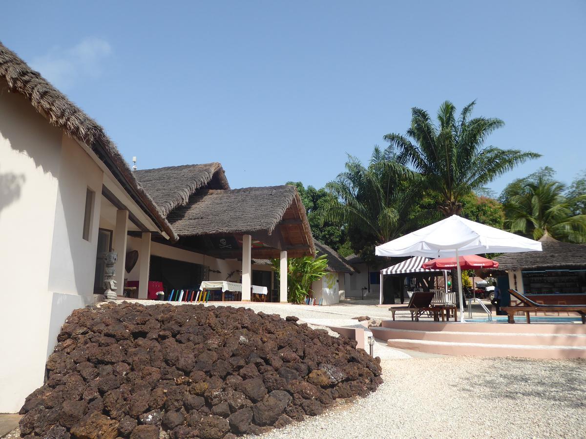 Hotel Kasa Afrikana Bubaque ภายนอก รูปภาพ